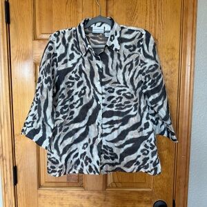 Alfred Dunner Black and Cream Patterned Blouse size 12 Petite